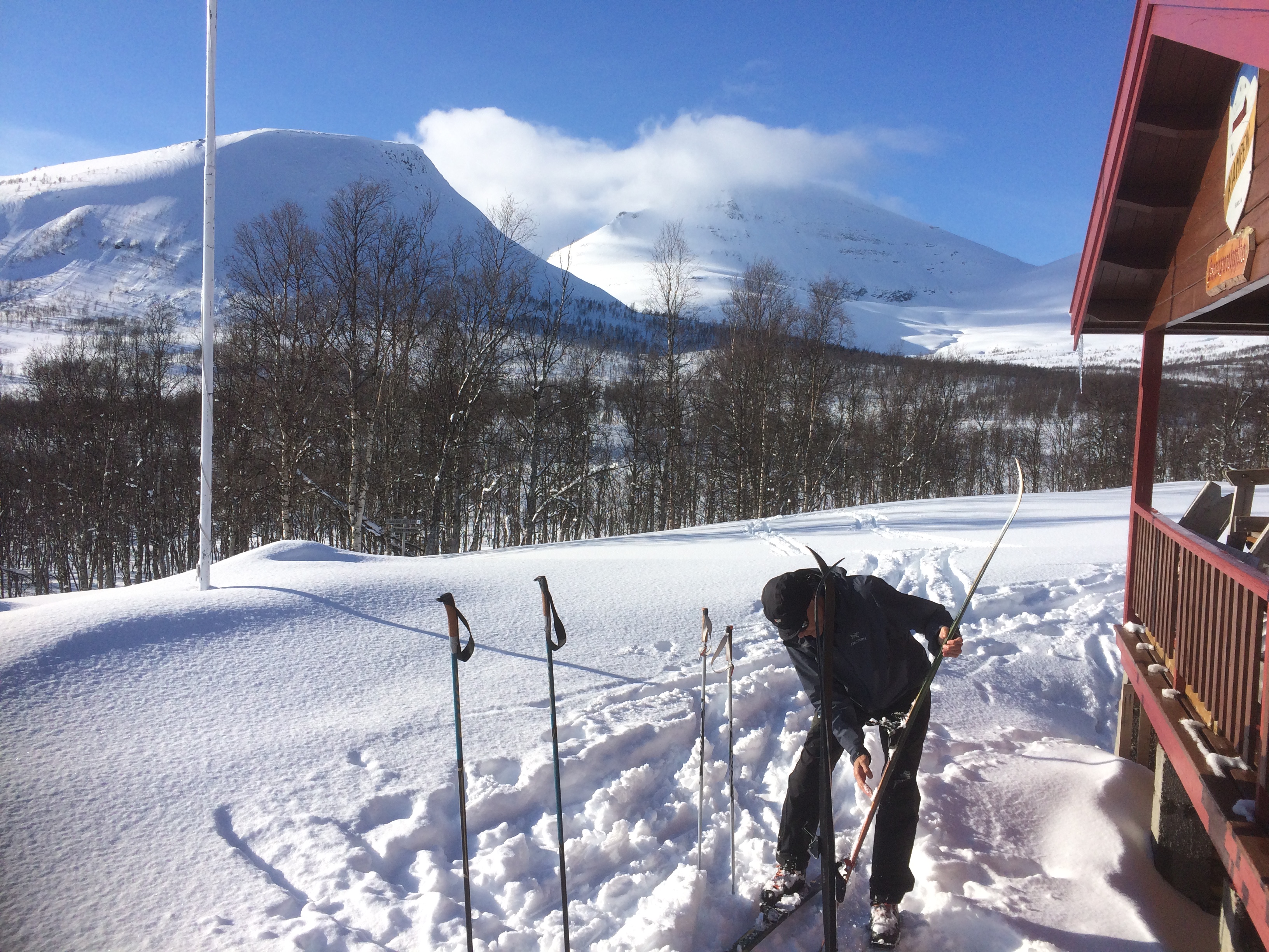 EF250213-CD40-42ED-9AF5-3298CE795428