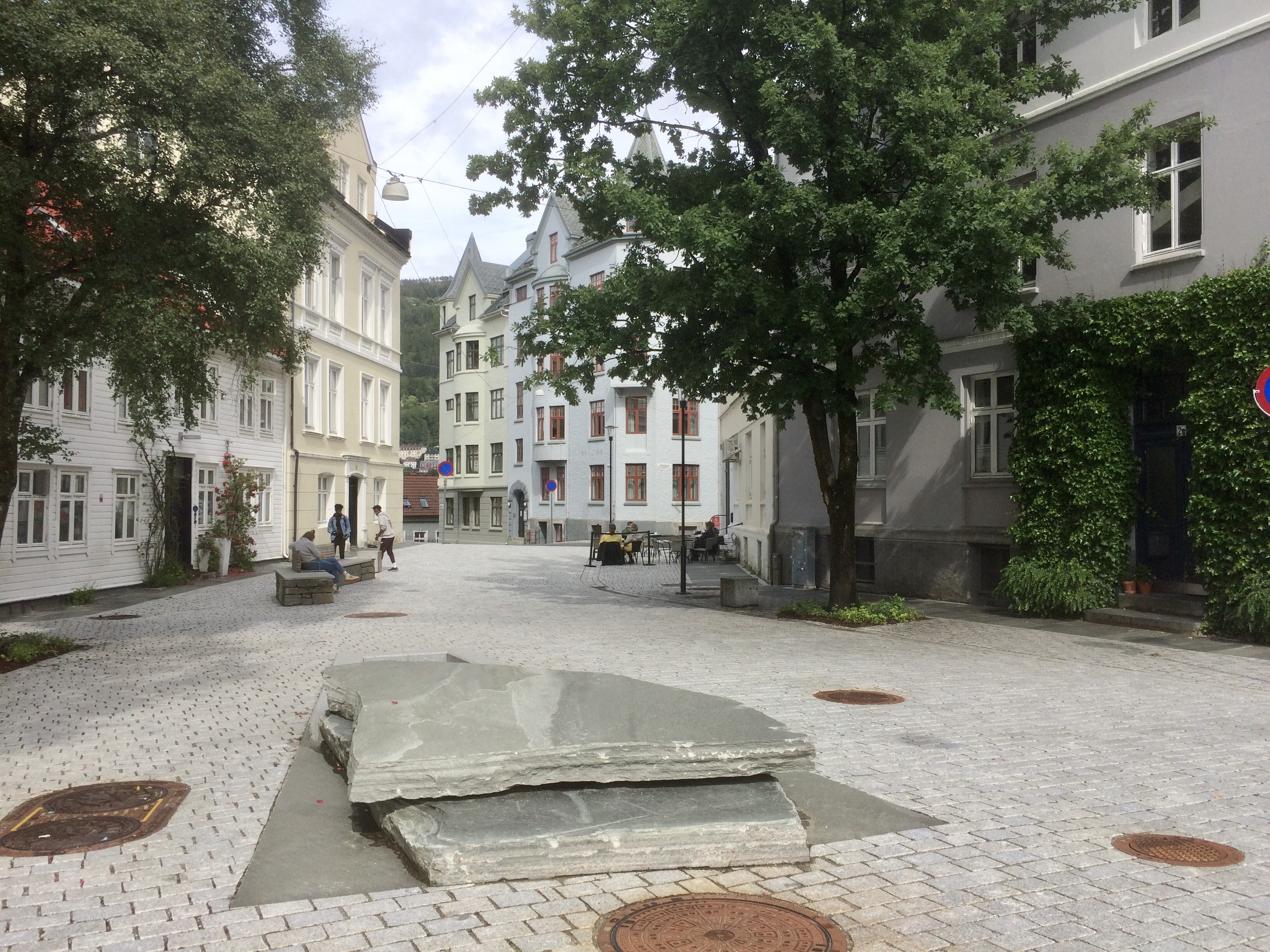 262ABCE6-8DDC-4BC2-9320-34595BFEA3A4